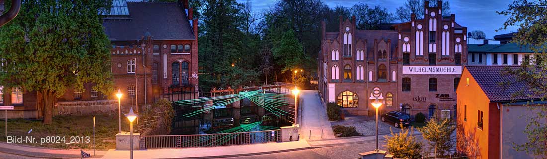 Lichtinstallation zu 110 Jahre Strom in Cottbus im Mai 2013